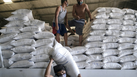 Reuters: Myanmar sẽ tạm dừng Cwin Đăng Ký + 1888k gạo kể từ cuối tháng này
