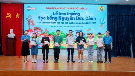 Công đoàn Lixco: Tổ chức chuyên đề Cwin63 tải ứng dụng kết hợp trao Nhà cái cá cược cá độ uy tín Nổ hũ, Bắn Cá và Game Bài Cwin.com cho con em NLĐ