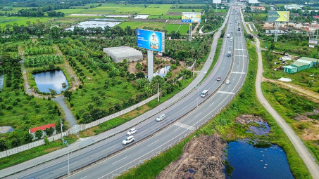 Doanh thu mảng BOT có thể tăng 64% trong quý 3, cổ phiếu CII lên đỉnh 1 năm