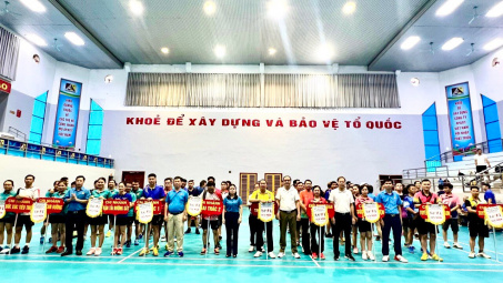 Công ty Apatit Việt Nam: Sôi nổi Giải thể thao chào mừng 68 năm Ngày truyền thống