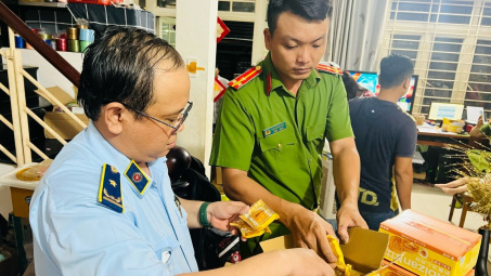 TP. Hồ Chí Minh: Thu giữ gần 4.000 bánh trung thu Cwin là sân chơi cá cược trực tuyến tại Việt Nam xuất xứ