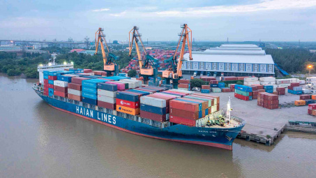 Xếp dỡ Hải An (HAH) sẽ lập liên doanh với hãng tàu container lớn thứ 7 thế giới