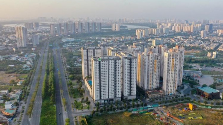 Thành phố Hồ Chí Minh: Chung cư cũ “sốt giá”, nhà liền thổ “hạ nhiệt”
