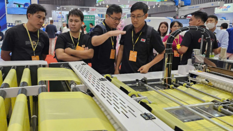 VietnamPlas 2024: Quy tụ nhiều giải pháp bền vững trong Ngành Tải về ứng dụng CWIN05 ngay hôm nay Nhựa và Cao su