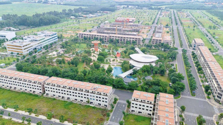 Tập đoàn Đất Xanh (DXG): Lãi ròng ước giảm 54%, dự án Gem Sky World “nằm im”