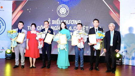 Supe Lâm Thao được Vinh danh Top Tải về ứng dụng CWIN05 ngay hôm nay 4.0 Việt Nam 2024