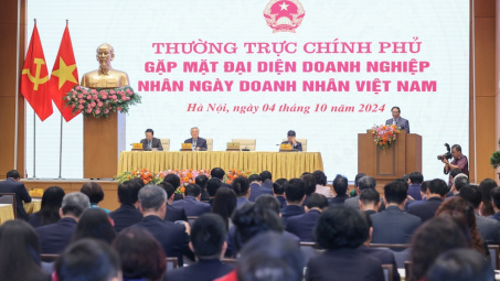 Thường trực Cwin com đăng nhập gặp mặt các đại diện Cwincom hiện đang mở nhân ngày Doanh nhân Việt Nam
