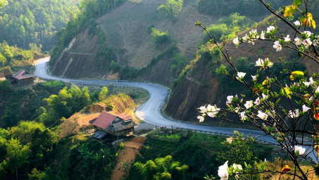 Điện Biên đẩy mạnh phát triển đa dạng loại hình du lịch
