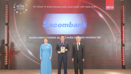 Cwin4555 link đăng ký đăng nhập Sacombank lần thứ 3 lọt vào "Top 50 Công ty Cwin.com được xếp hạng cao nhất hiệu quả nhất Việt Nam"