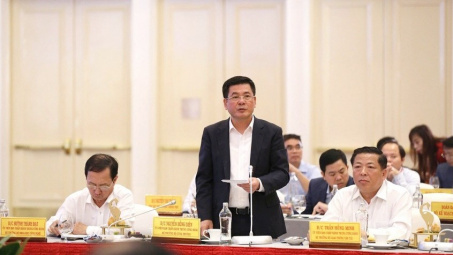 Bộ trưởng Nguyễn Hồng Diên: 4 nhóm giải pháp thúc đẩy Cwin là sân chơi cá cược trực tuyến tại Việt Nam, thương mại vùng Đông Nam Bộ