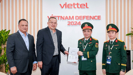 Viettel High Tech được trao chứng nhận sản phẩm Thông tin quân sự từ Bộ Quốc phòng Malaysia