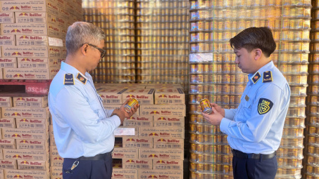 Thu giữ trên 200.000 lon Bò húc nhái nhãn hiệu Redbull tại xưởng Nền tảng hàng đầu cung cấp Cwin com ở Bắc Ninh