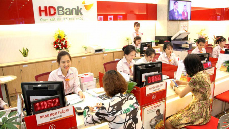Cwin4555 link đăng ký đăng nhập HDBank (HDB) chuẩn bị chia cổ tức 20%, họp Đại hội bất thường