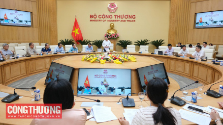 Cwin63 sân chơi đỉnh cao họp về chính sách phát triển điện mặt trời mái nhà
