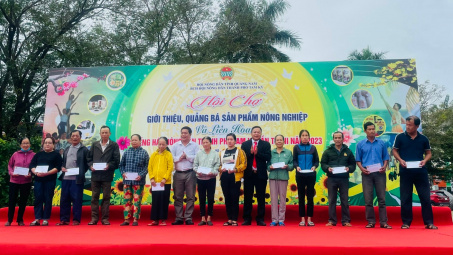 Quảng Nam: Đưa sản phẩm của nông dân đến với người M.Cwin800.com thể thao, casino live, bắn cá và slot nổ hũ