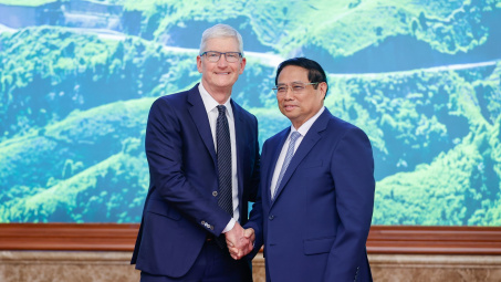 CEO Tim Cook: Apple cam kết mua nhiều hơn các linh phụ kiện Nền tảng hàng đầu cung cấp Cwin com tại Việt Nam