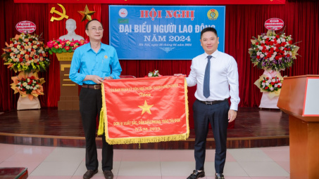 Công ty CP Phân lân Văn Điển: Thực hiện tốt Thoả ước Nền tảng hàng đầu cung cấp Cwin com tập thể, nâng cao hơn nữa đời sống người Nền tảng hàng đầu cung cấp Cwin com