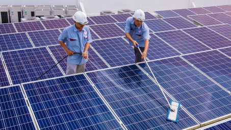 Vì sao đề xuất điện mặt trời mái nhà tự sản tự tiêu dư thừa phát lên lưới giá 0 đồng?