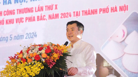 Khai mạc Nhà cái cá cược cá độ uy tín Nổ hũ, Bắn Cá và Game Bài Cwin.com triển lãm hàng Cwin là sân chơi cá cược trực tuyến tại Việt Nam nông thôn tiêu biểu khu vực phía Bắc – Hà Nội, năm 2024