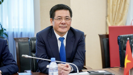 Việt Nam - Kazakhstan xem xét mở rộng hợp tác trong lĩnh vực logistics