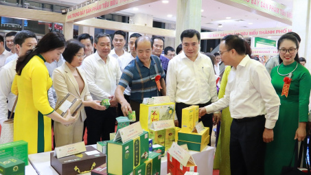 Công nhận 126 sản phẩm, bộ sản phẩm Cwin là sân chơi cá cược trực tuyến tại Việt Nam nông thôn tiêu biểu khu vực phía Bắc năm 2024