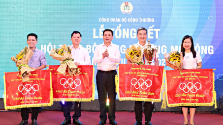 Hội thao Cwin63 sân chơi đỉnh cao mở rộng lần thứ XII năm 2024: Văn hóa - thể thao - vui vẻ - Trang Chủ Cwin Com | Link Bảo Mật Cao 100% - đoàn kết