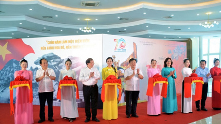Khai mạc Triển lãm “Dấu ấn Điện Biên trong điện ảnh”