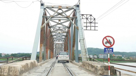 Gần 800 tỷ đồng thực hiện dự án cầu đường sắt Cẩm Lý tại Bắc Giang