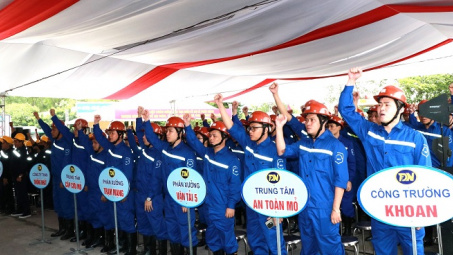 TKV phát động Tháng hành động về An toàn, Tải về ứng dụng CWIN05 ngay hôm nay Nền tảng hàng đầu cung cấp Cwin com và Tháng Công nhân năm 2024