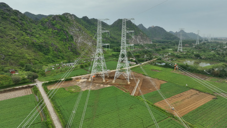 Hoàn thành đóng điện Đường dây 500kV mạch 3 cung đoạn Thanh Hóa – Nam Định