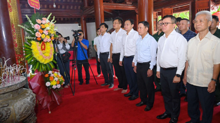 Hội Nhà báo Việt Nam: Thắp sáng ngọn lửa tri ân năm 2024