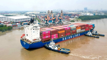 Công ty liên quan đến Chủ tịch HĐQT vừa trở thành cổ đông lớn nhất tại Xếp dỡ Hải An (HAH)