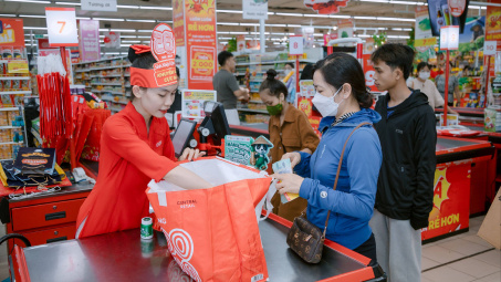 Siêu thị thuộc Central Retail khuyến khích giảm sử dụng túi nilon
