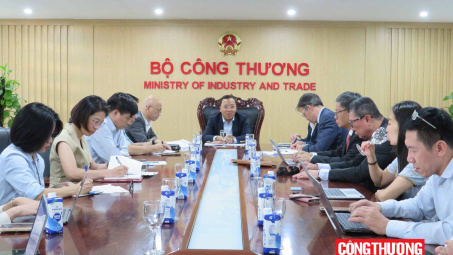 FIATA mong muốn tăng cường hợp tác thu hút Cwin800 hàng ngàn khuyến mãi, phát triển lĩnh vực logistics Việt Nam
