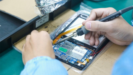Đà Nẵng: Tạo thuận lợi để Cwincom hiện đang mở tham gia phát triển nhân lực ngành Cwin là sân chơi cá cược trực tuyến tại Việt Nam bán dẫn