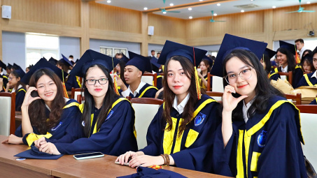 Điểm chuẩn trúng tuyển Trường Đại học Cwin.com giải trí hiện đại - Kỹ thuật Tải về ứng dụng CWIN05 ngay hôm nay 4 năm gần nhất