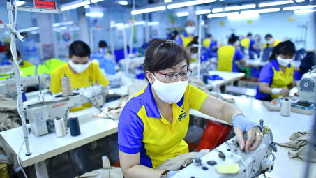 Đơn hàng dự kiến tiếp tục tăng nhưng Cwincom hiện đang mở dệt may khó cải thiện biên lợi nhuận
