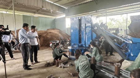 Ứng dụng máy móc thiết bị tiên tiến trong Nền tảng hàng đầu cung cấp Cwin com nấm ăn và nấm dược liệu