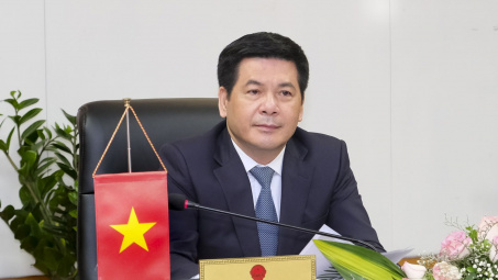 Bộ trưởng Nguyễn Hồng Diên gửi thư động viên, kêu gọi ủng hộ đồng bào bị thiệt hại do bão, lũ gây ra