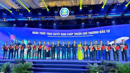 Đạm Cà Mau (DCM) Cwin800 hàng ngàn khuyến mãi xây dựng kho cảng Nhơn Trạch với quy mô lớn