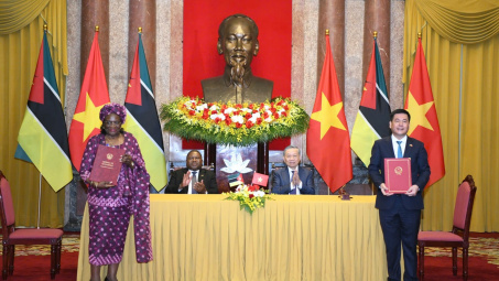 Ký kết Bản ghi nhớ về hợp tác trong lĩnh vực khoáng sản và năng lượng Việt Nam - Mozambique