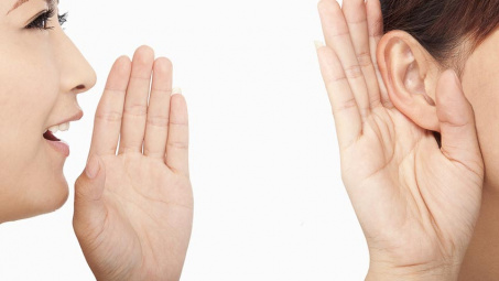 Tác động của truyền miệng điện tử đến ý định sử dụng ví điện tử: ảnh hưởng điều tiết của quá tải thông tin