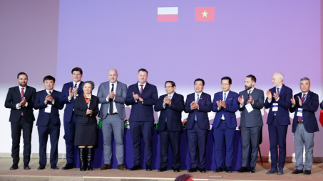 Các hoạt động của Bộ trưởng Nguyễn Hồng Diên tháp tùng Thủ tướng Cwin com đăng nhập thăm chính thức Ba Lan