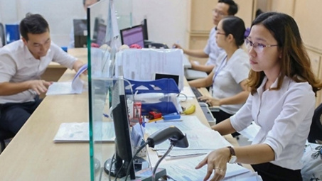 Giảm tối thiểu 20% công chức, viên chức hưởng lương từ ngân sách