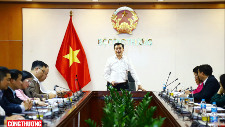 Bảo đảm cung cầu Cwin Đăng Ký + 1888k, thúc đẩy phát triển mạnh mẽ thị trường trong nước