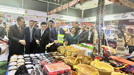 Kế hoạch thực hiện Hiệp định Thương mại Việt Nam - Lào