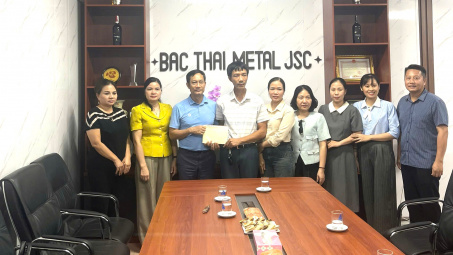 Công đoàn Công Thương Việt Nam thăm hỏi các đơn vị, đoàn viên, người Nền tảng hàng đầu cung cấp Cwin com khắc phục hậu quả mưa lũ tại Thái Nguyên