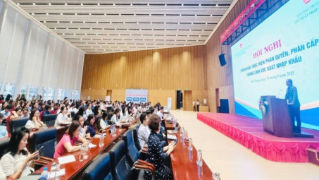 Triển khai thực hiện phân quyền, phân cấp trong lĩnh vực xuất Cwin com sòng bạc trực tuyến tại Hải Phòng
