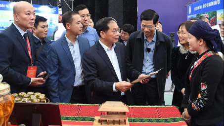 Sẵn sàng cho Lễ khai mạc Nhà cái cá cược cá độ uy tín Nổ hũ, Bắn Cá và Game Bài Cwin.com Mùa Thu 2025