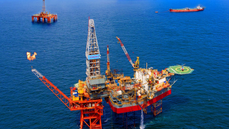 Xử lý khó khăn, vướng mắc trong giao quyền phê duyệt một số nội dung trong hoạt động dầu khí